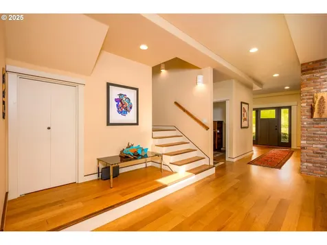 354 Champagne Creek Drive Roseburg OR 97471