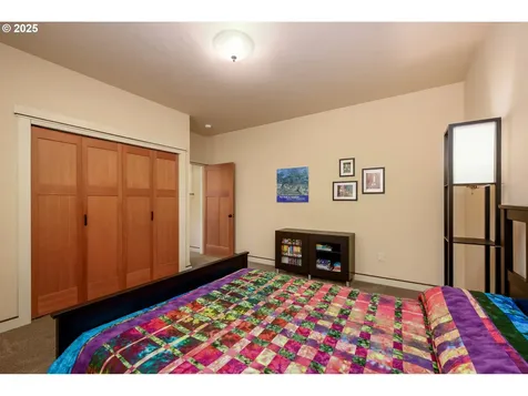 354 Champagne Creek Drive Roseburg OR 97471