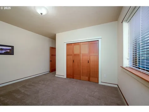 354 Champagne Creek Drive Roseburg OR 97471