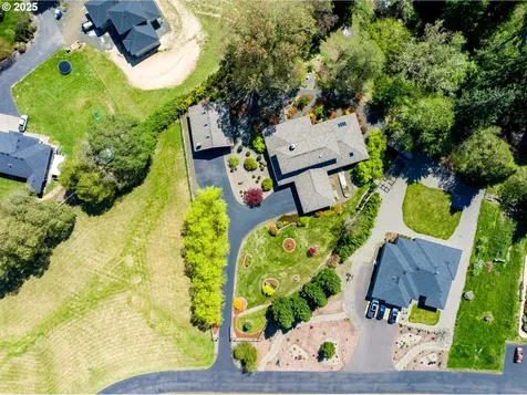 354 Champagne Creek Drive Roseburg OR 97471