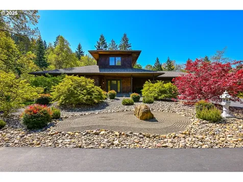 354 Champagne Creek Drive Roseburg OR 97471