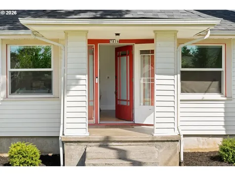 7816 N Belknap Avenue Portland OR 97217