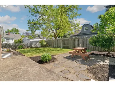 7816 N Belknap Avenue Portland OR 97217