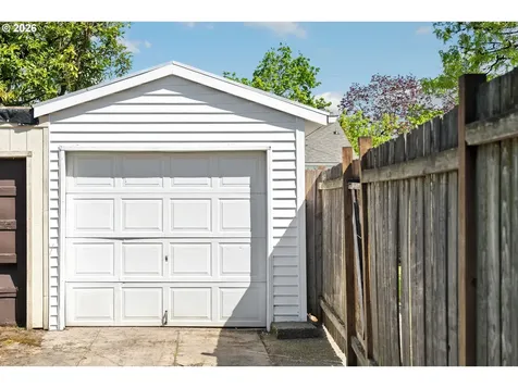 7816 N Belknap Avenue Portland OR 97217