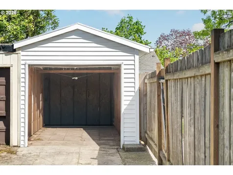 7816 N Belknap Avenue Portland OR 97217