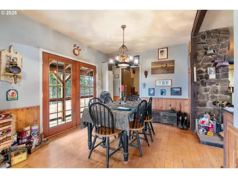 1202 Scoggins Road Underwood WA 98651