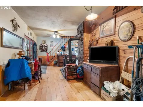1202 Scoggins Road Underwood WA 98651