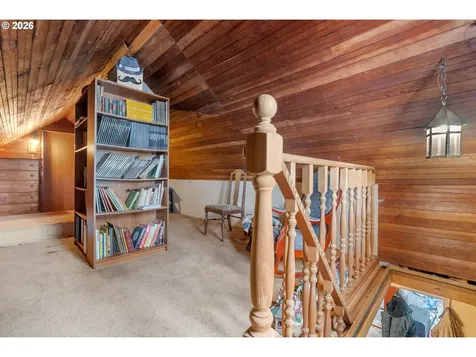 1202 Scoggins Road Underwood WA 98651