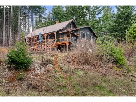 1202 Scoggins Road Underwood WA 98651