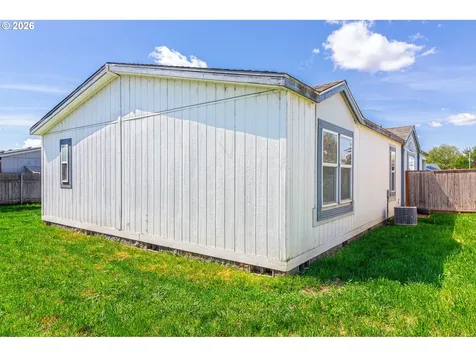 1416 SW Riverhill Drive Hermiston OR 97838