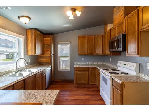 1416 SW Riverhill Drive Hermiston OR 97838
