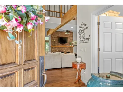39889 Mcdowell Creek Drive Lebanon OR 97355