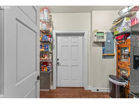 39889 Mcdowell Creek Drive Lebanon OR 97355