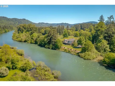 39889 Mcdowell Creek Drive Lebanon OR 97355