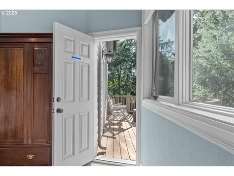39889 Mcdowell Creek Drive Lebanon OR 97355