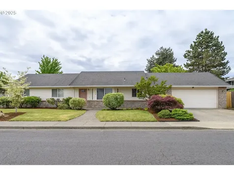 2042 SW Sesame Street Mcminnville OR 97128