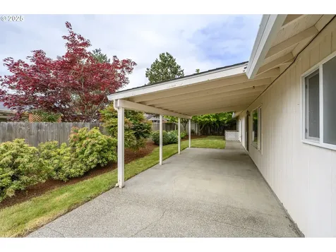 2042 SW Sesame Street Mcminnville OR 97128