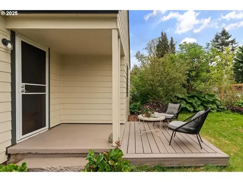 4525 NE Jarrett Street Portland OR 97218