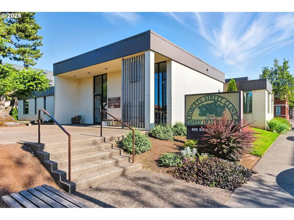 400 NE Roberts Avenue Gresham OR 97030