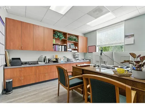 400 NE Roberts Avenue Gresham OR 97030