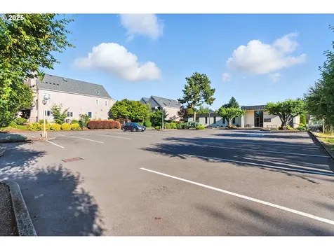 400 NE Roberts Avenue Gresham OR 97030