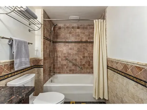 2309 SW 1st Avenue Portland OR 97201