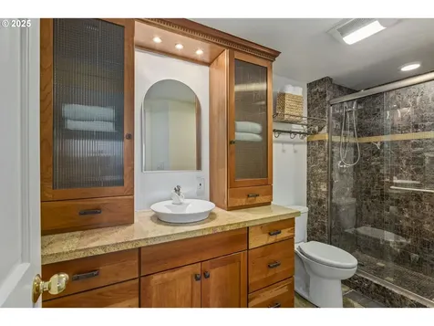 2309 SW 1st Avenue Portland OR 97201