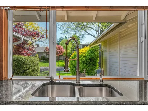 14980 NW Northumbria Lane Beaverton OR 97006