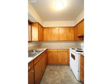 1630 1632 NE 81st Avenue Portland OR 97213
