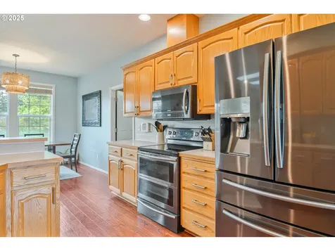 1433 Travis Street Kelso WA 98626
