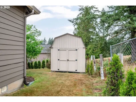 1433 Travis Street Kelso WA 98626