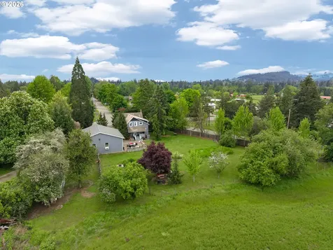 24305 NE Highway 240 Newberg OR 97132