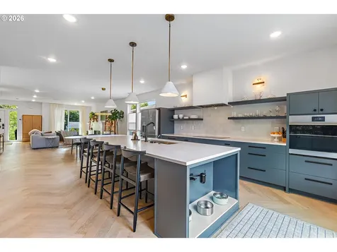 2897 SE Sherman Street Portland OR 97214