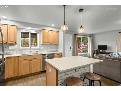 410 SW Ivy Road Estacada OR 97023