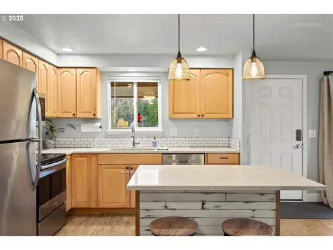 410 SW Ivy Road Estacada OR 97023