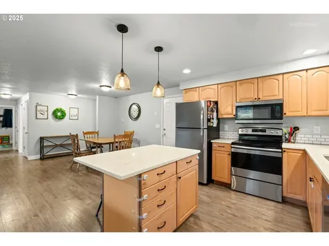 410 SW Ivy Road Estacada OR 97023