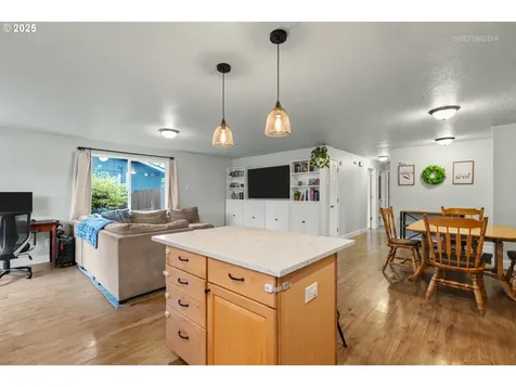 410 SW Ivy Road Estacada OR 97023