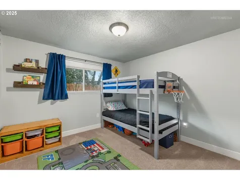 410 SW Ivy Road Estacada OR 97023