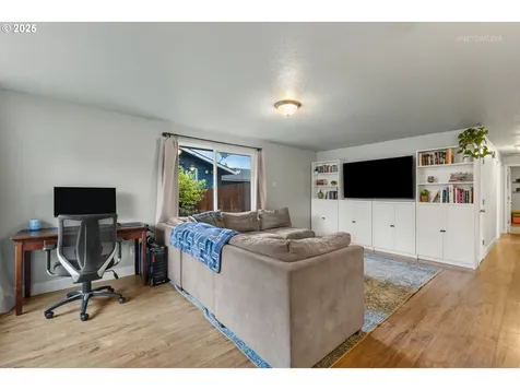 410 SW Ivy Road Estacada OR 97023