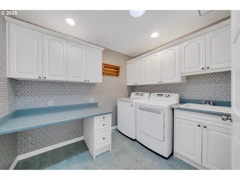 8040 Kahnie Trail Loop Nehalem OR 97131