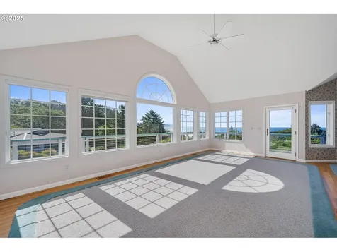 8040 Kahnie Trail Loop Nehalem OR 97131