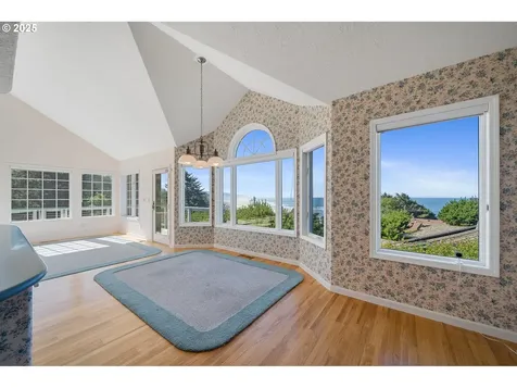 8040 Kahnie Trail Loop Nehalem OR 97131