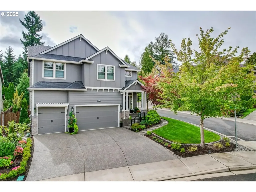 16930 SW Ledgestone Drive Beaverton OR 97007