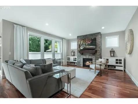 16930 SW Ledgestone Drive Beaverton OR 97007