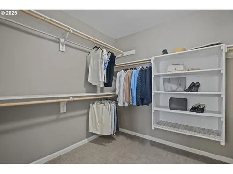 16930 SW Ledgestone Drive Beaverton OR 97007