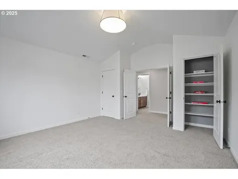 16930 SW Ledgestone Drive Beaverton OR 97007