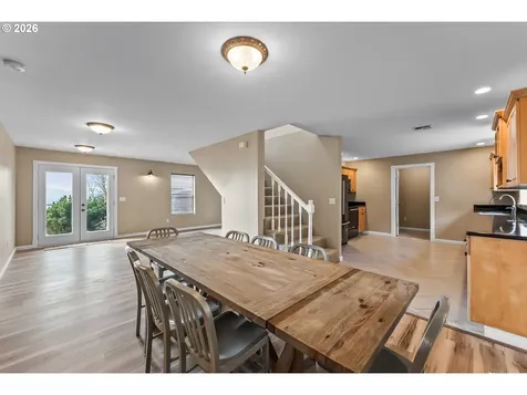3257 NE Follett Street Roseburg OR 97470