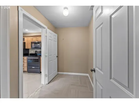 3257 NE Follett Street Roseburg OR 97470