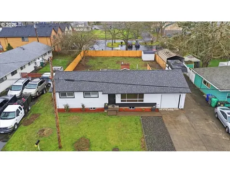 4528 SE 111th Avenue Portland OR 97266