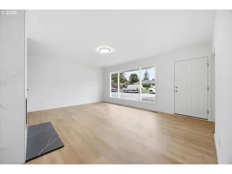 4528 SE 111th Avenue Portland OR 97266